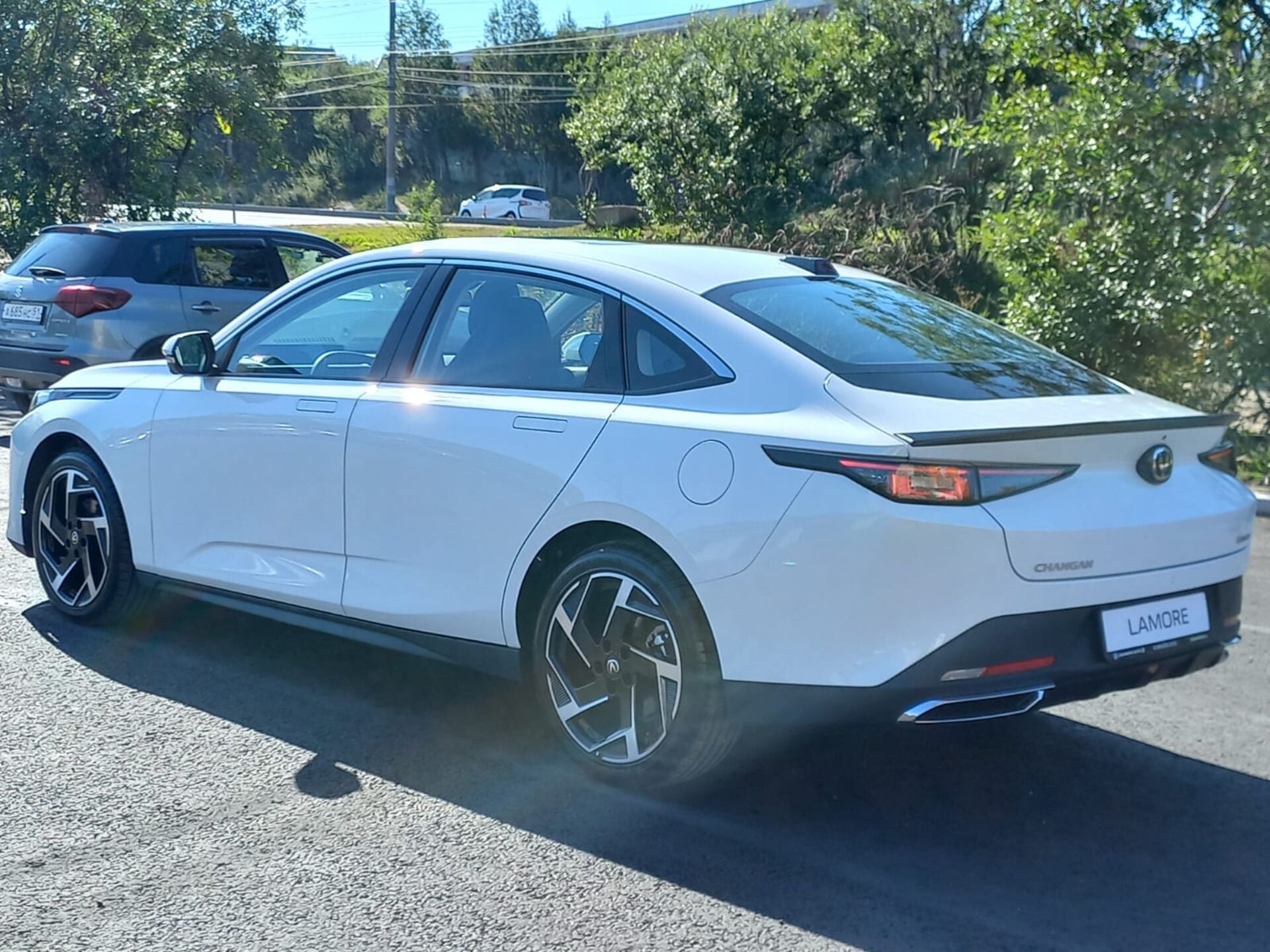 Легковой автотранспорт - CHANGAN Lamore 1.5 AMT (166 л.с.)