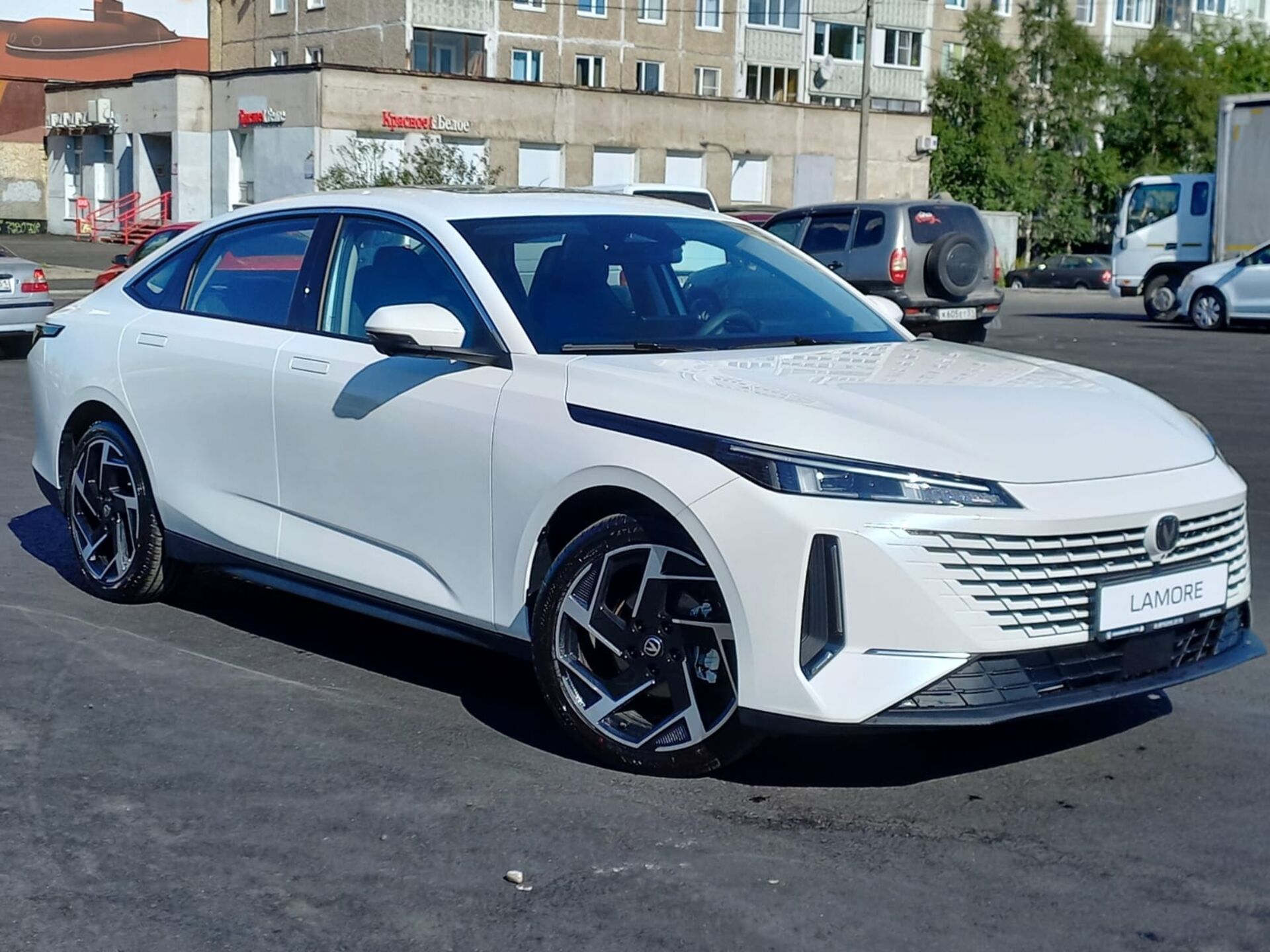 Легковой автотранспорт - CHANGAN Lamore 1.5 AMT (166 л.с.)