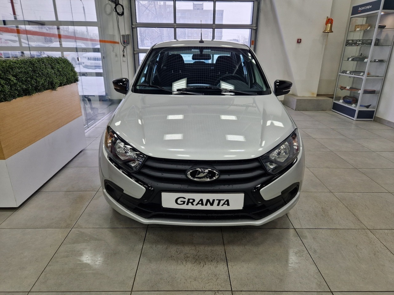 Легковой автотранспорт - LADA Granta 1.6 MT (106 л.с.)