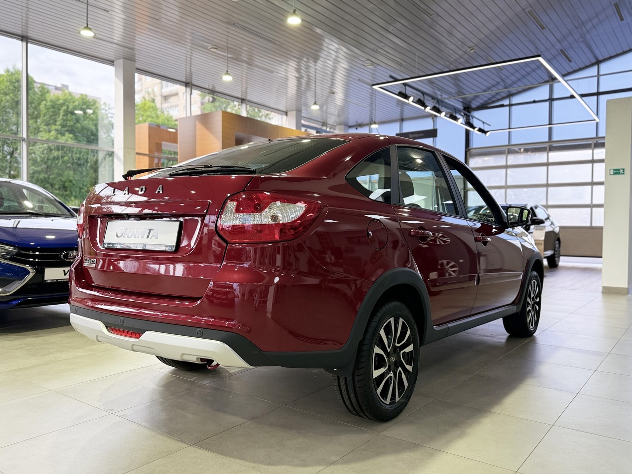 Легковой автотранспорт - LADA Granta Active Cross 1.6 MT (90 л.с.)