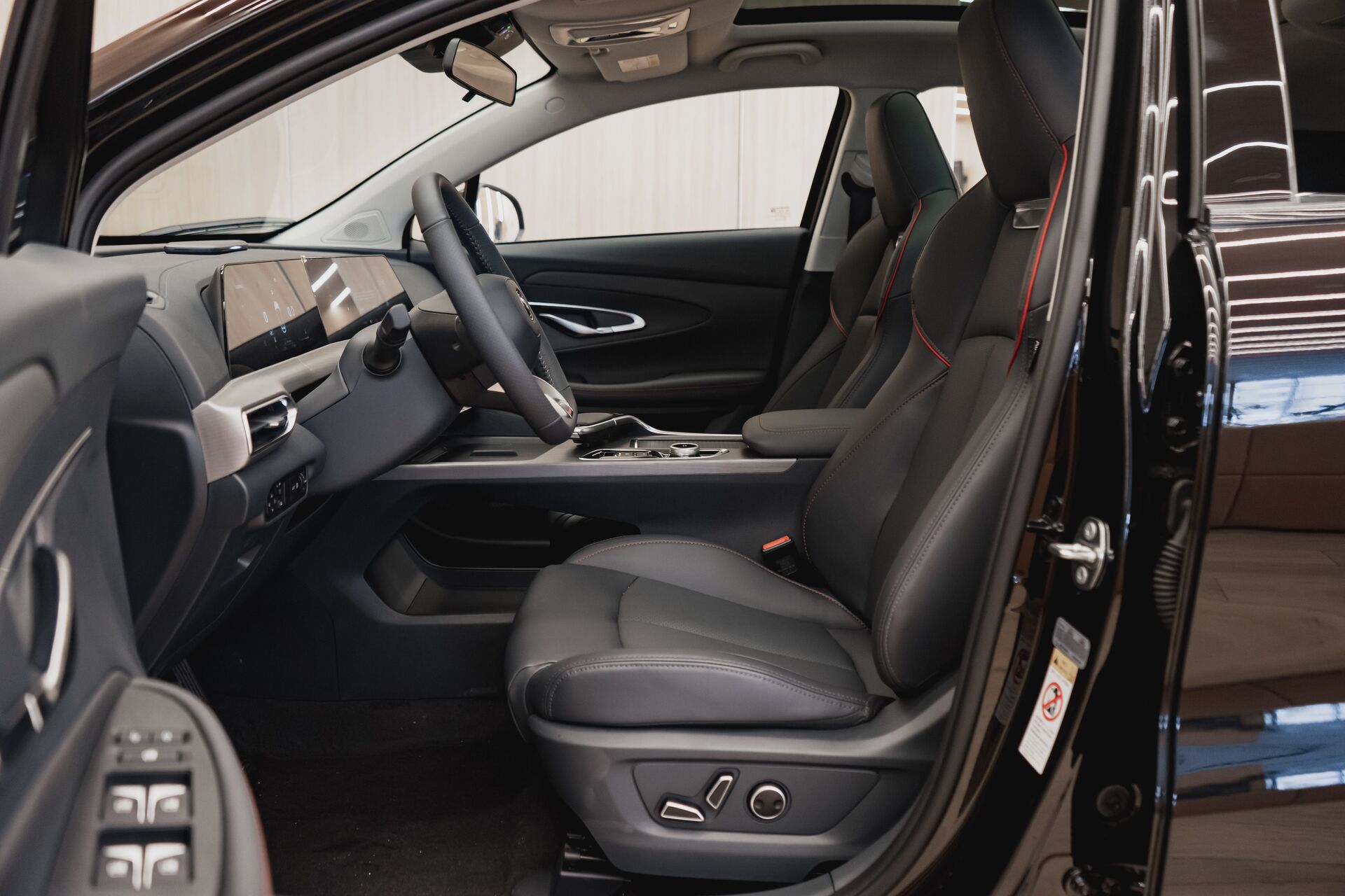 Легковой автотранспорт - CHANGAN UNI-T 1.5 AMT (167 л.с.)