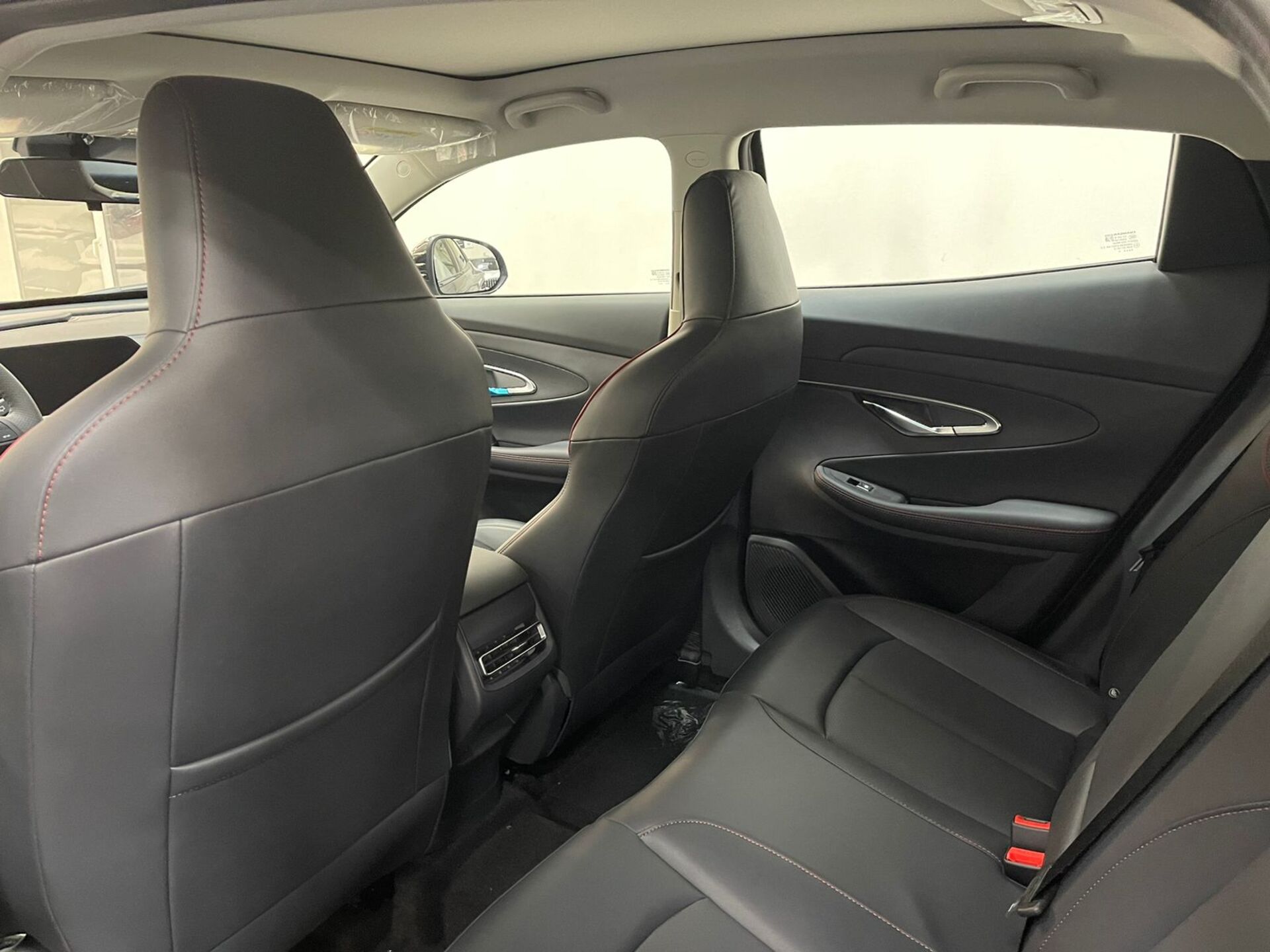 Легковой автотранспорт - CHANGAN UNI-T 1.5 AMT (167 л.с.)