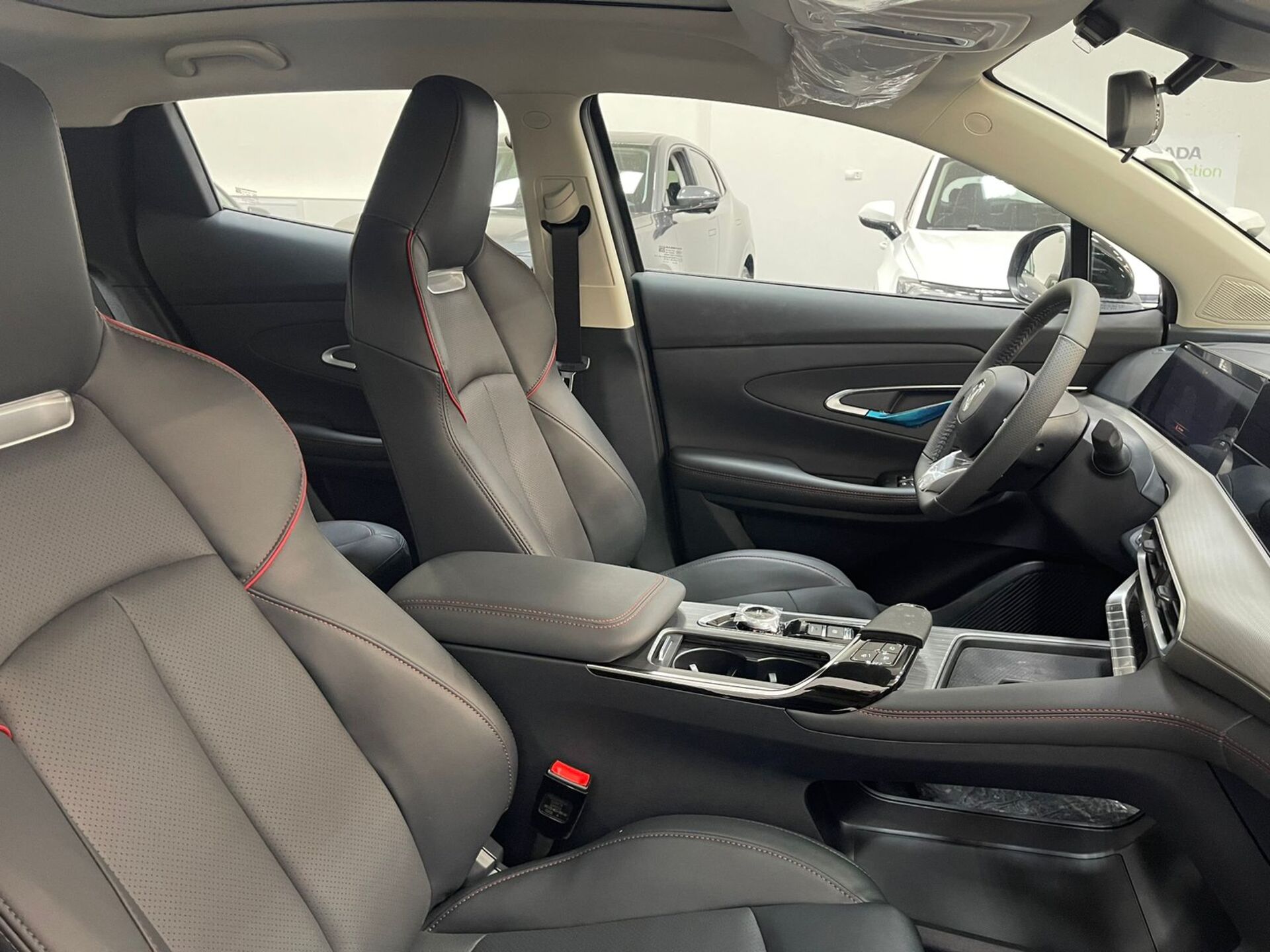 Легковой автотранспорт - CHANGAN UNI-T 1.5 AMT (167 л.с.)