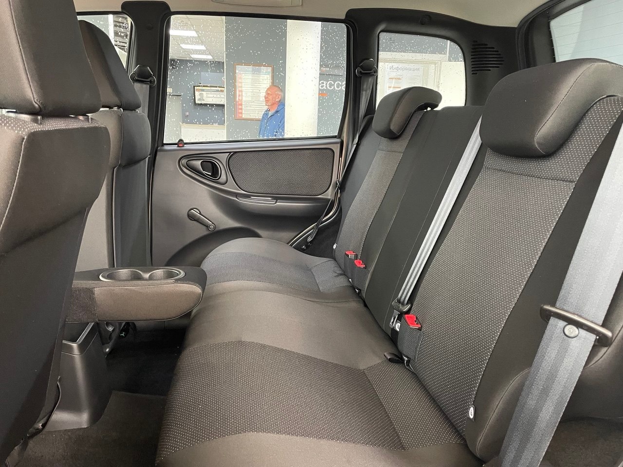 Легковой автотранспорт - LADA Niva Travel 1.7 MT (83 л.с.) 4WD