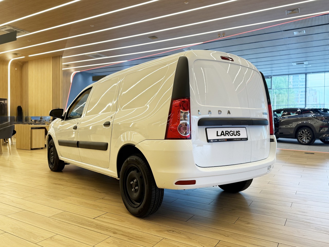 Легковой автотранспорт - LADA Largus 1.6 MT (106 л.с.)