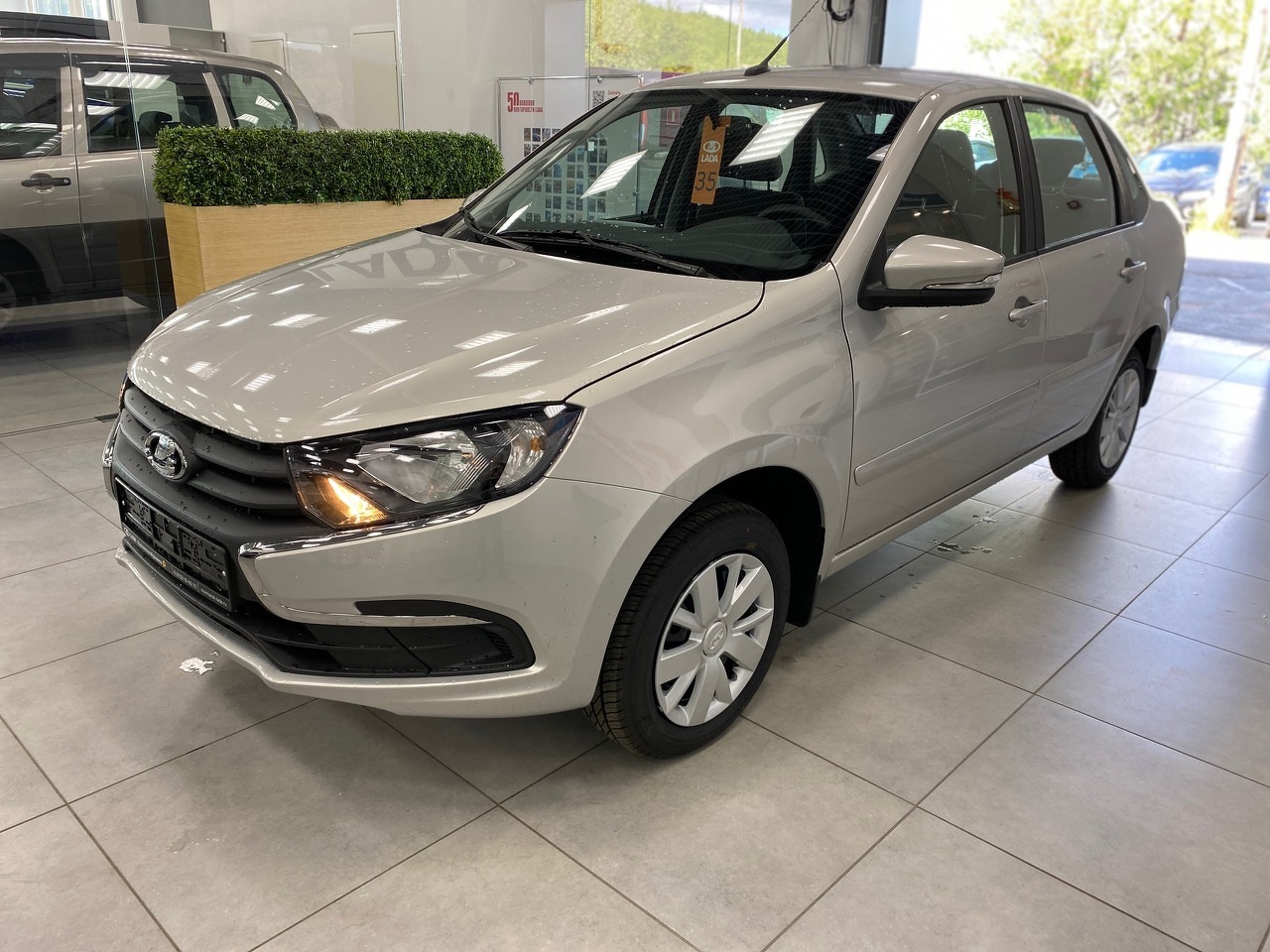 Легковой автотранспорт - Granta Euro-2 1.6 MT (90 л.с.)