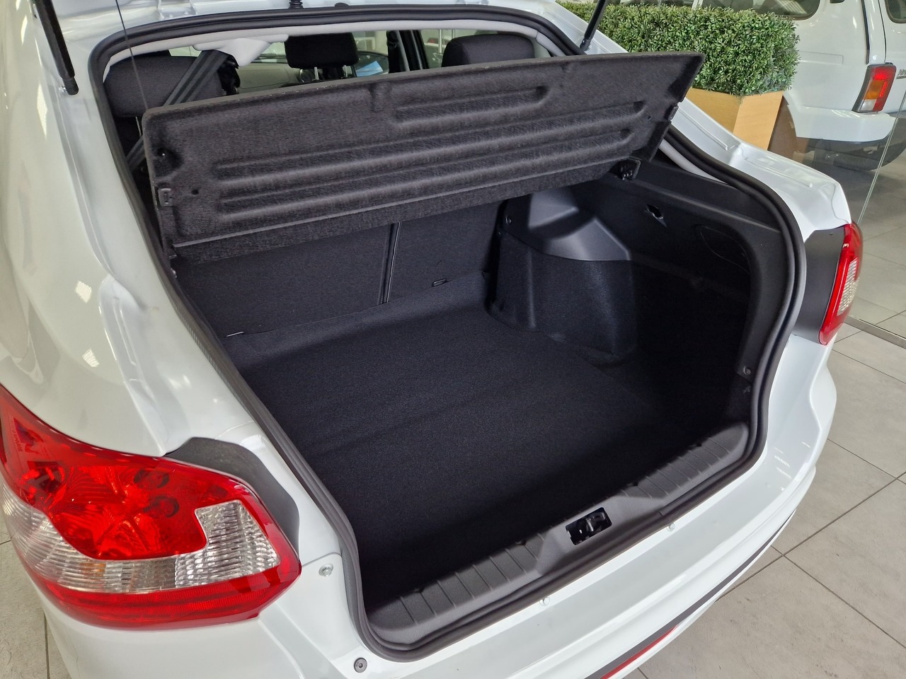 Легковой автотранспорт - LADA Granta 1.6 MT (90 л.с.)