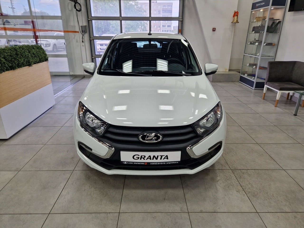 Легковой автотранспорт - LADA Granta 1.6 MT (90 л.с.)