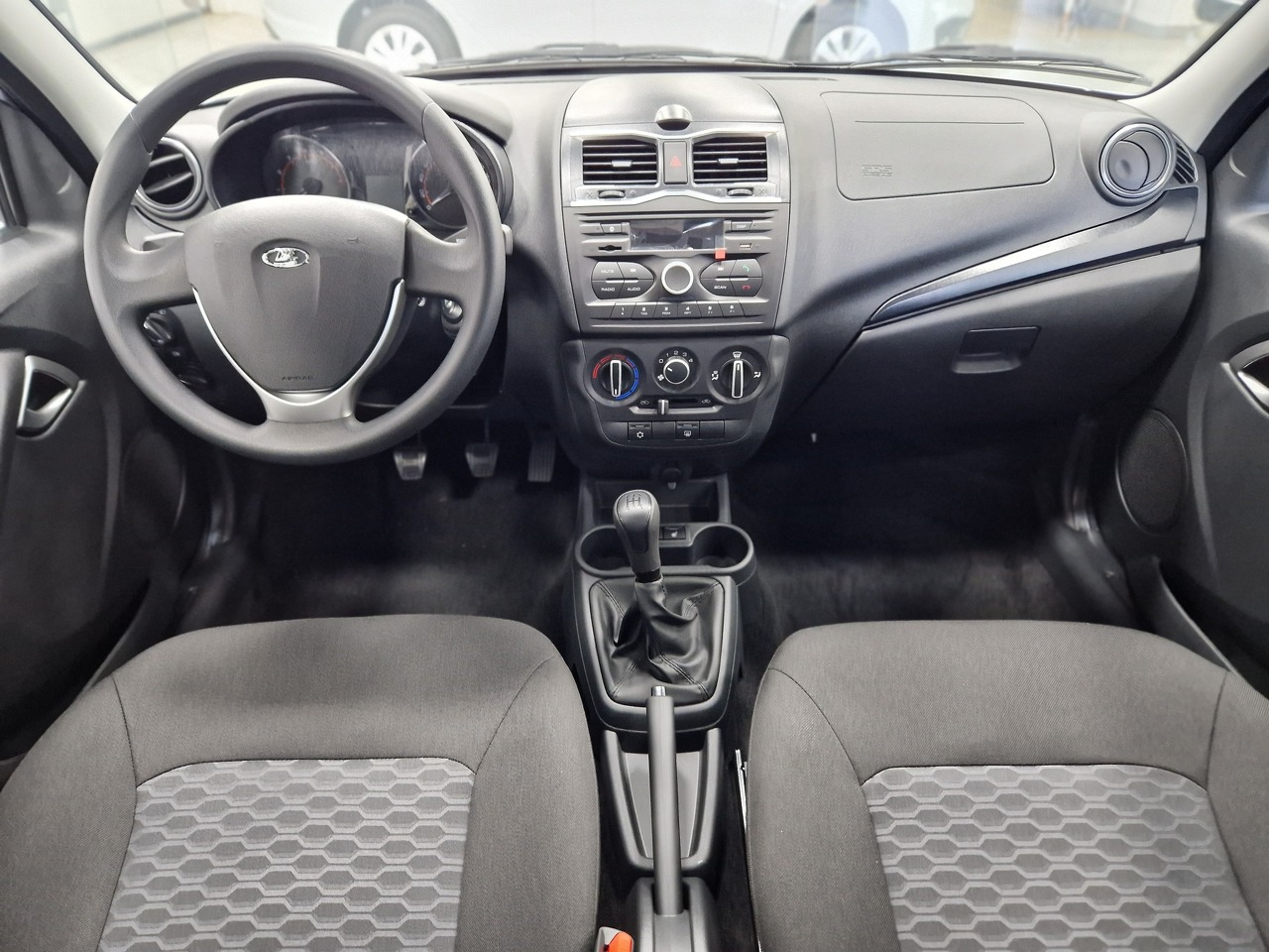 Легковой автотранспорт - LADA Granta 1.6 MT (90 л.с.)