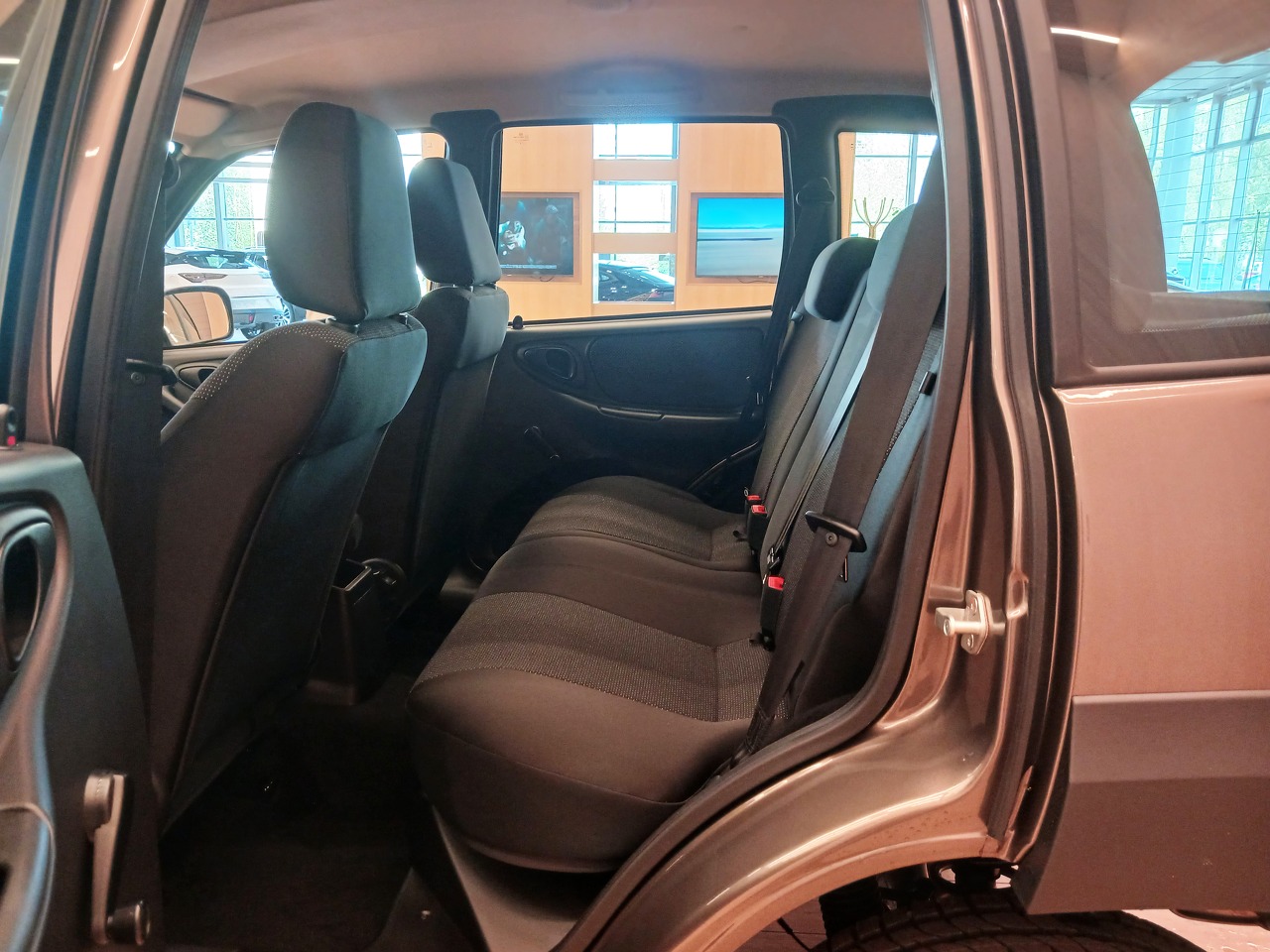 Легковой автотранспорт - LADA Niva Travel 1.7 MT (83 л.с.) 4WD