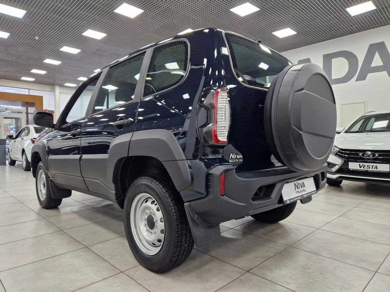 Легковой автотранспорт - LADA Niva Travel 1.7 MT (83 л.с.) 4WD