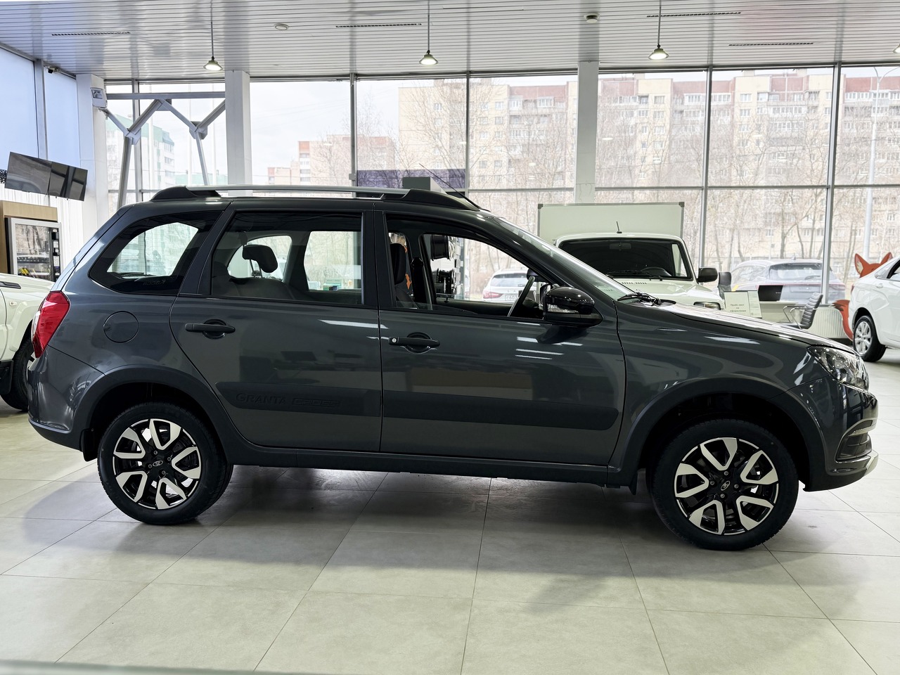 Легковой автотранспорт - LADA Granta Cross 1.6 MT (90 л.с.)