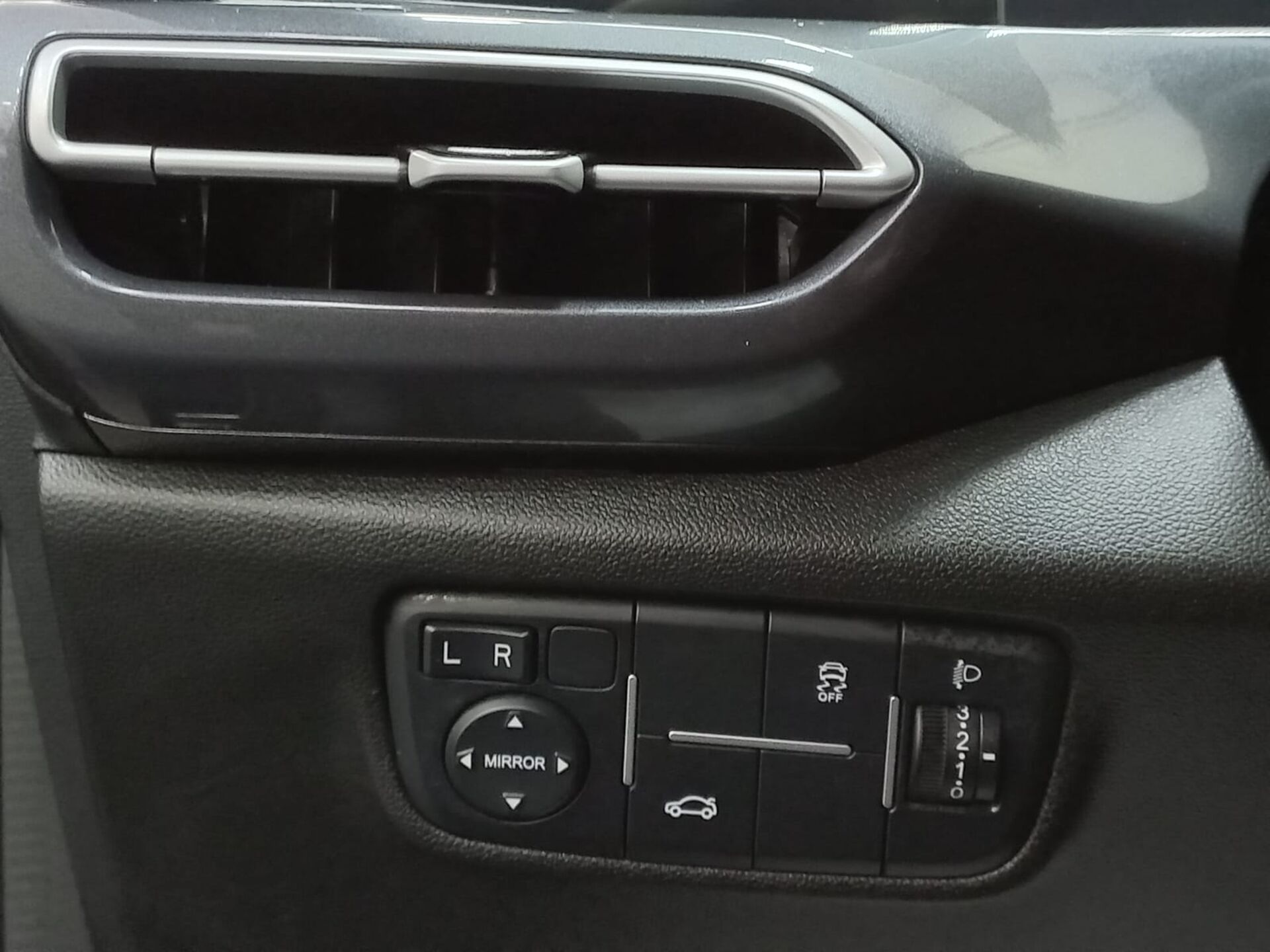 Легковой автотранспорт - CHANGAN Eado Plus 1.4 AMT (155 л.с.)