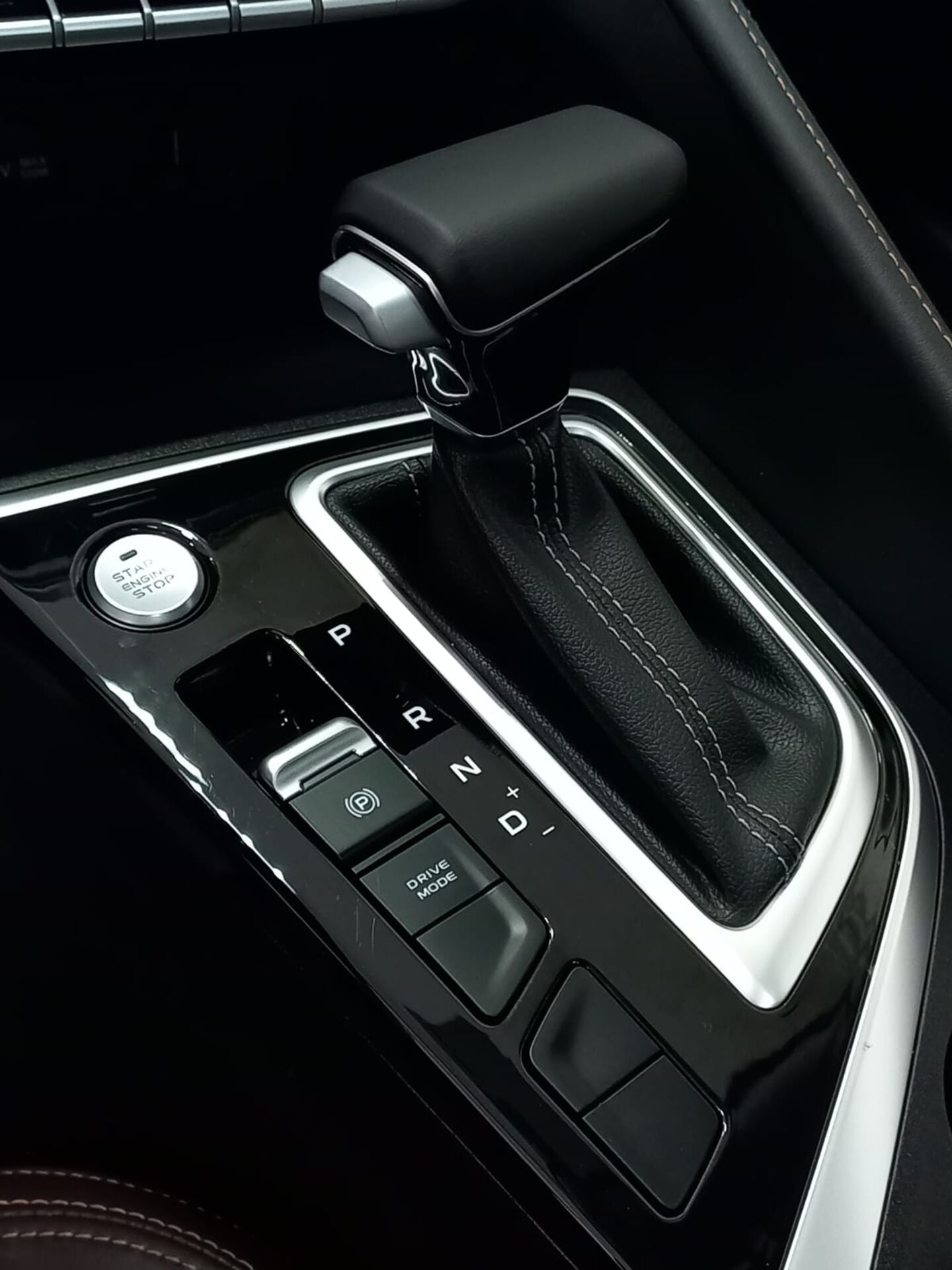 Легковой автотранспорт - CHANGAN Eado Plus 1.4 AMT (155 л.с.)