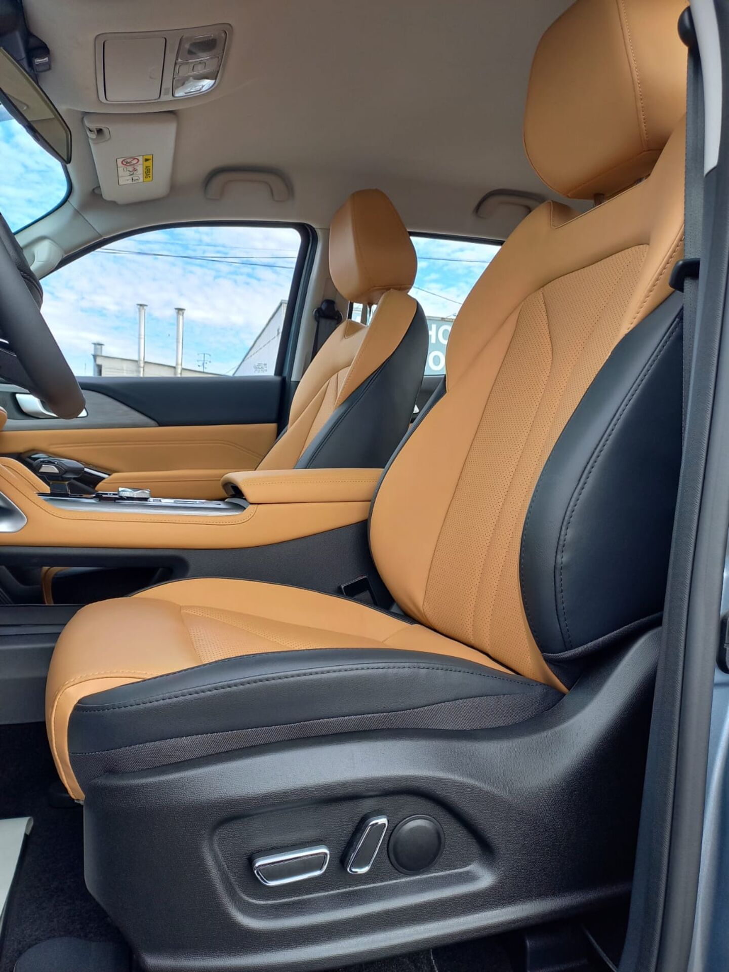 Легковой автотранспорт - CHANGAN Hunter Plus 2.0 AT (226 л.с.) 4WD