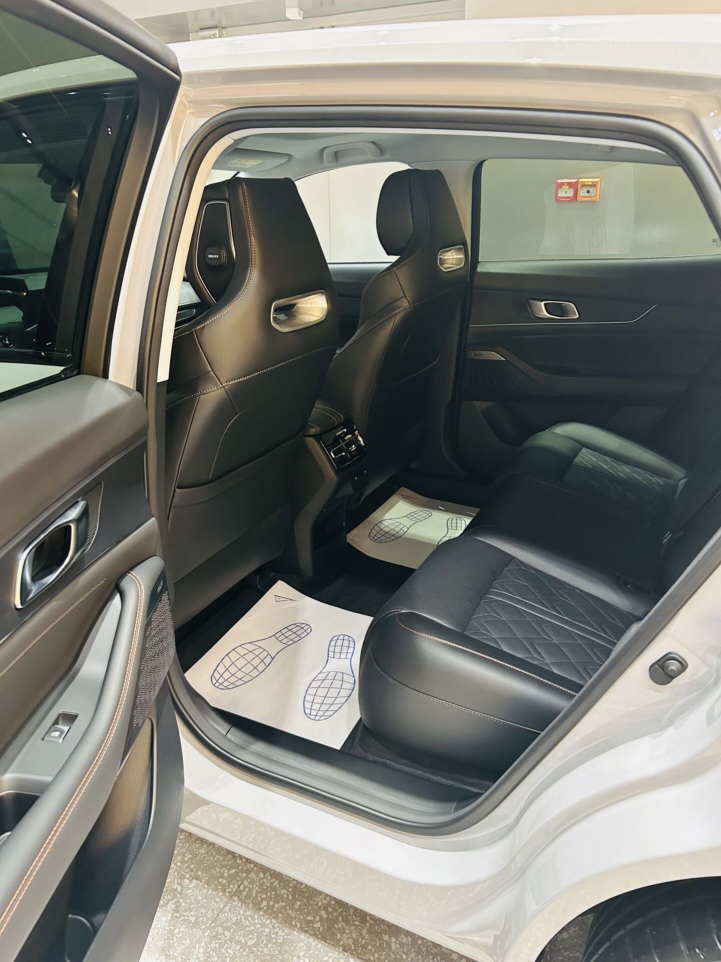 Легковой автотранспорт - CHANGAN UNI-K 2.0 AT (226 л.с.) 4WD