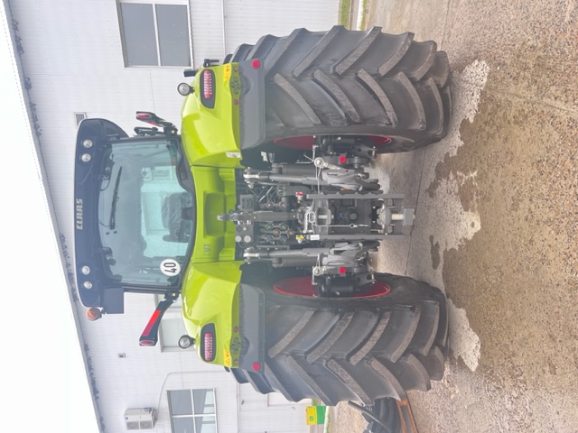 Колесные тракторы - CLAAS 940 