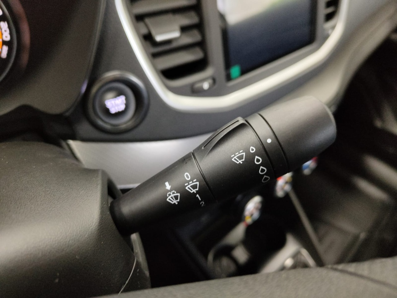 Легковой автотранспорт - Vesta 1.8 CVT (122 л.с.)