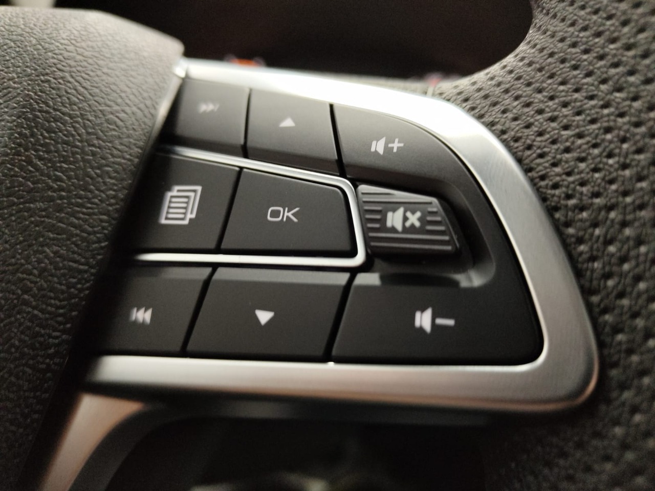 Легковой автотранспорт - Vesta 1.8 CVT (122 л.с.)