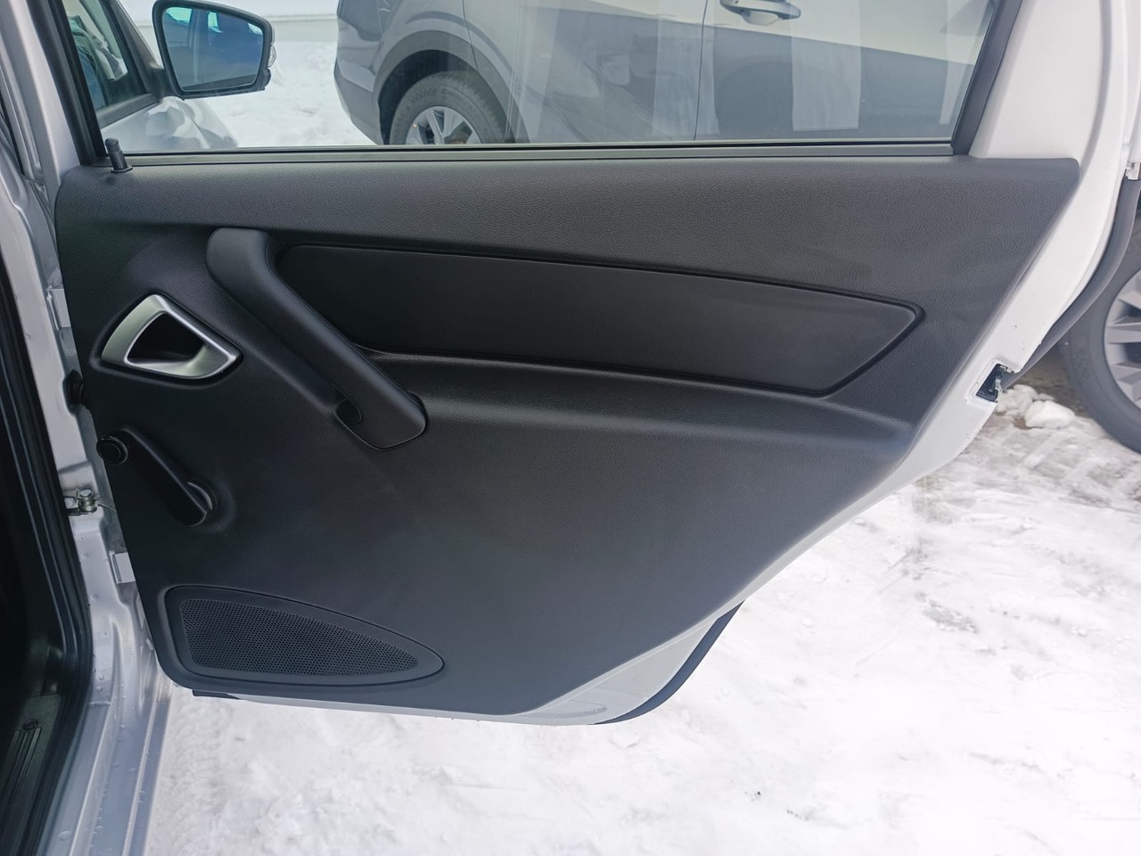 Легковой автотранспорт - Granta 1.6 MT (90 л.с.)