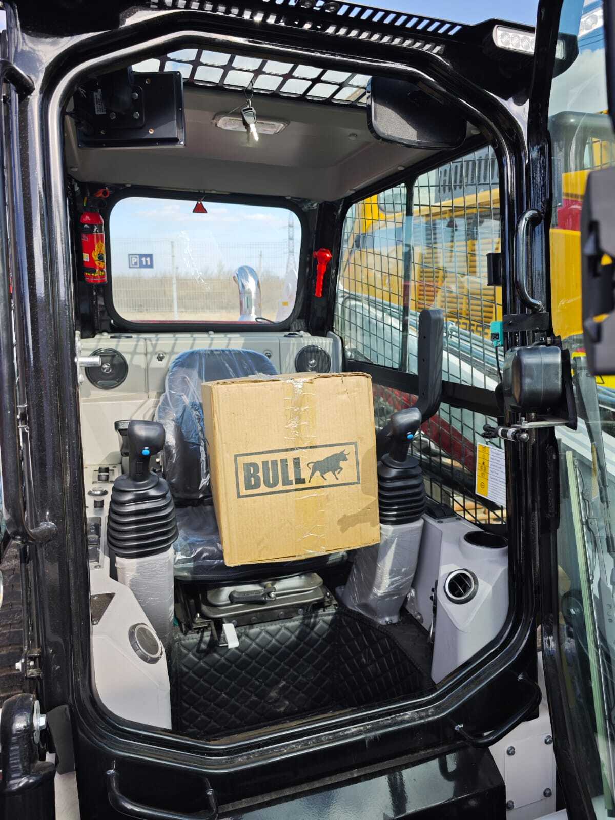 Мини-погрузчики - BULL МИНИ-ПОГРУЗЧИК 410R 