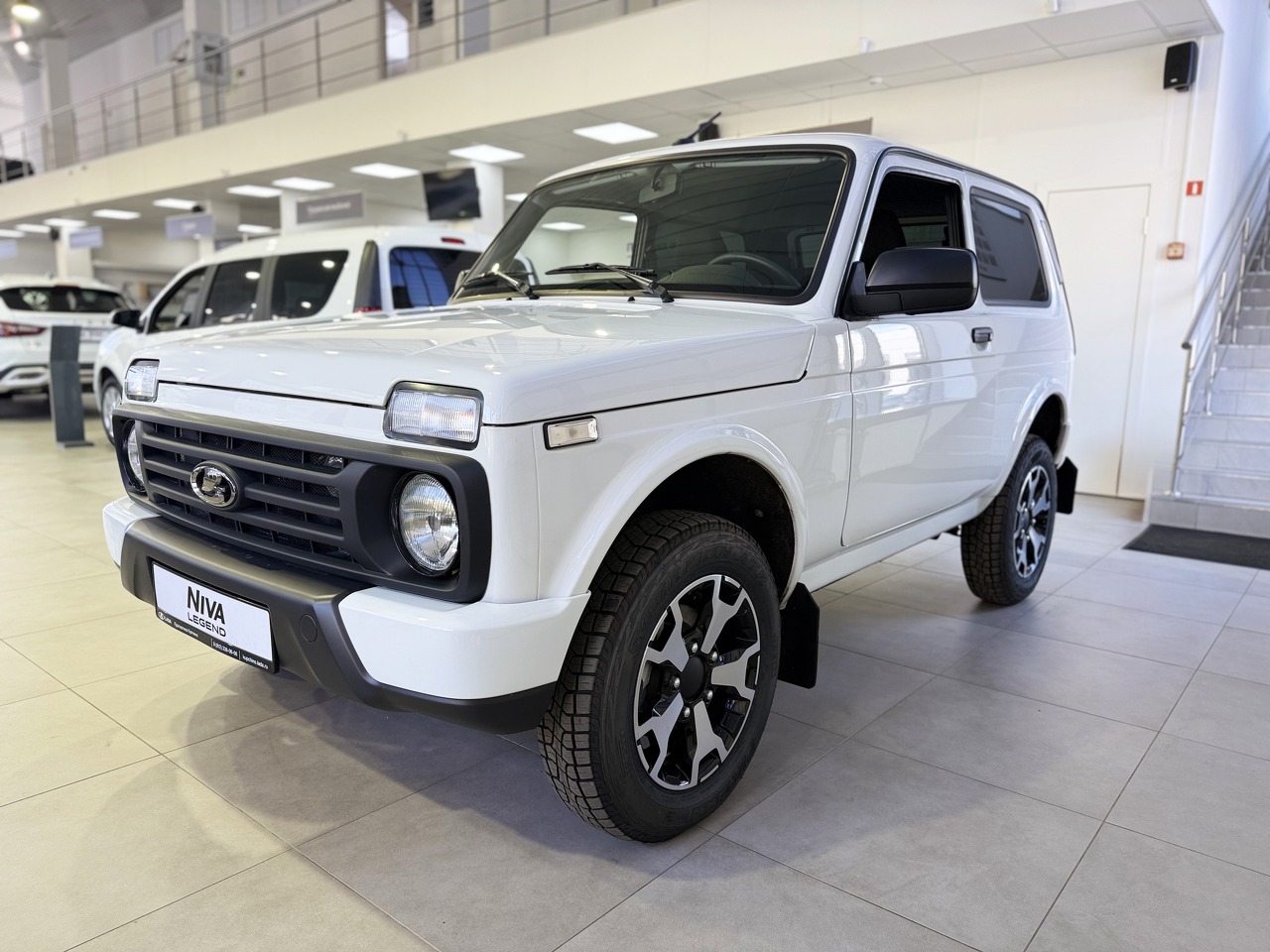 Легковой автотранспорт - LADA Niva Legend 1.7 MT (83 л.с.) 4WD