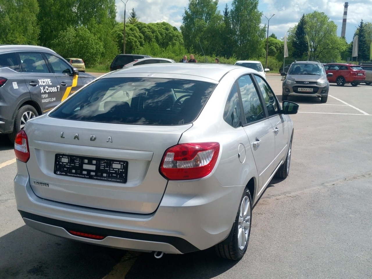 Легковой автотранспорт - LADA Granta 1.6 MT (90 л.с.)