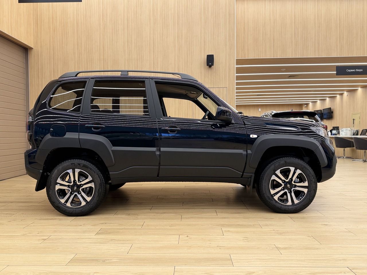 Легковой автотранспорт - LADA Niva Travel 1.7 MT (83 л.с.) 4WD