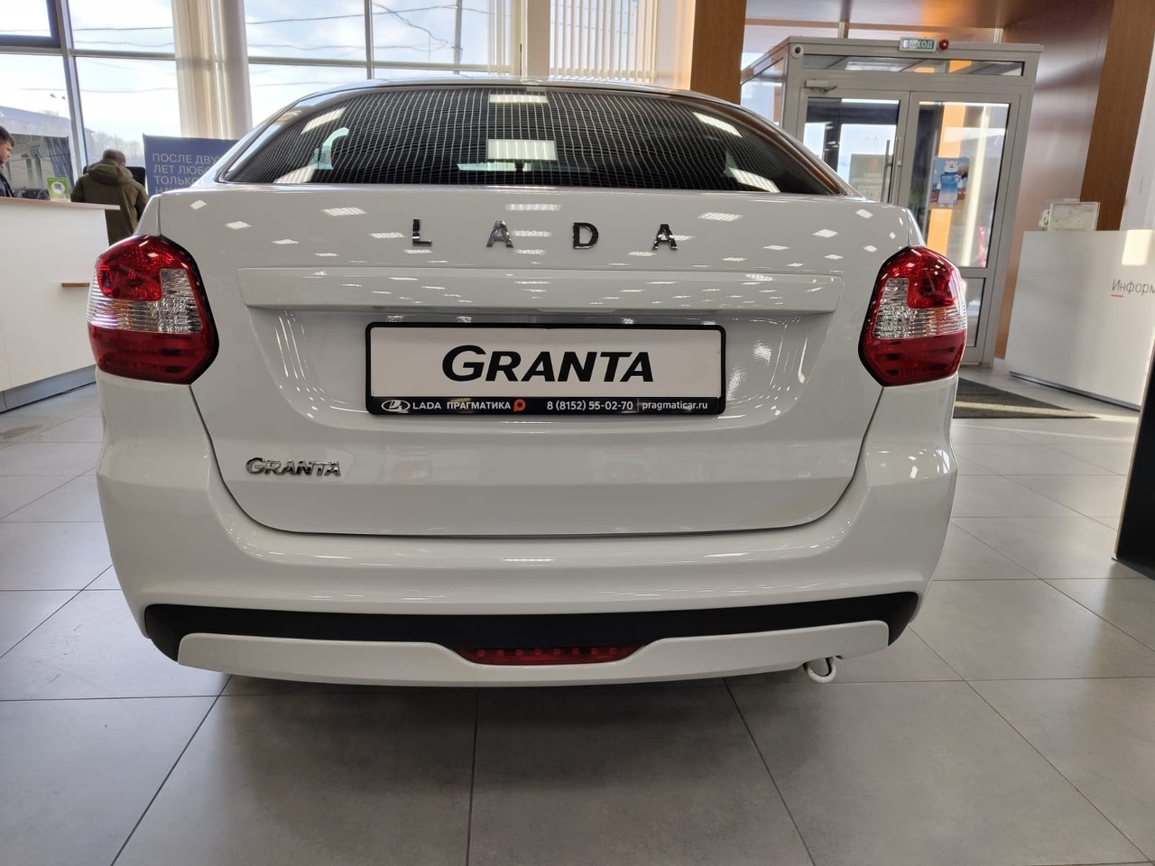 Легковой автотранспорт - Granta 1.6 MT (90 л.с.)