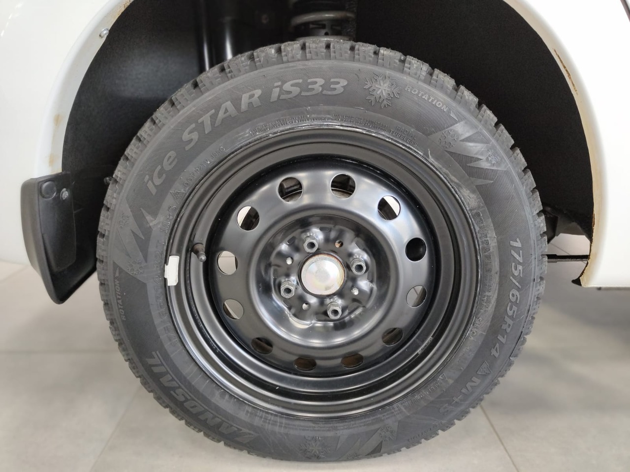 Легковой автотранспорт - Granta 1.6 MT (90 л.с.)