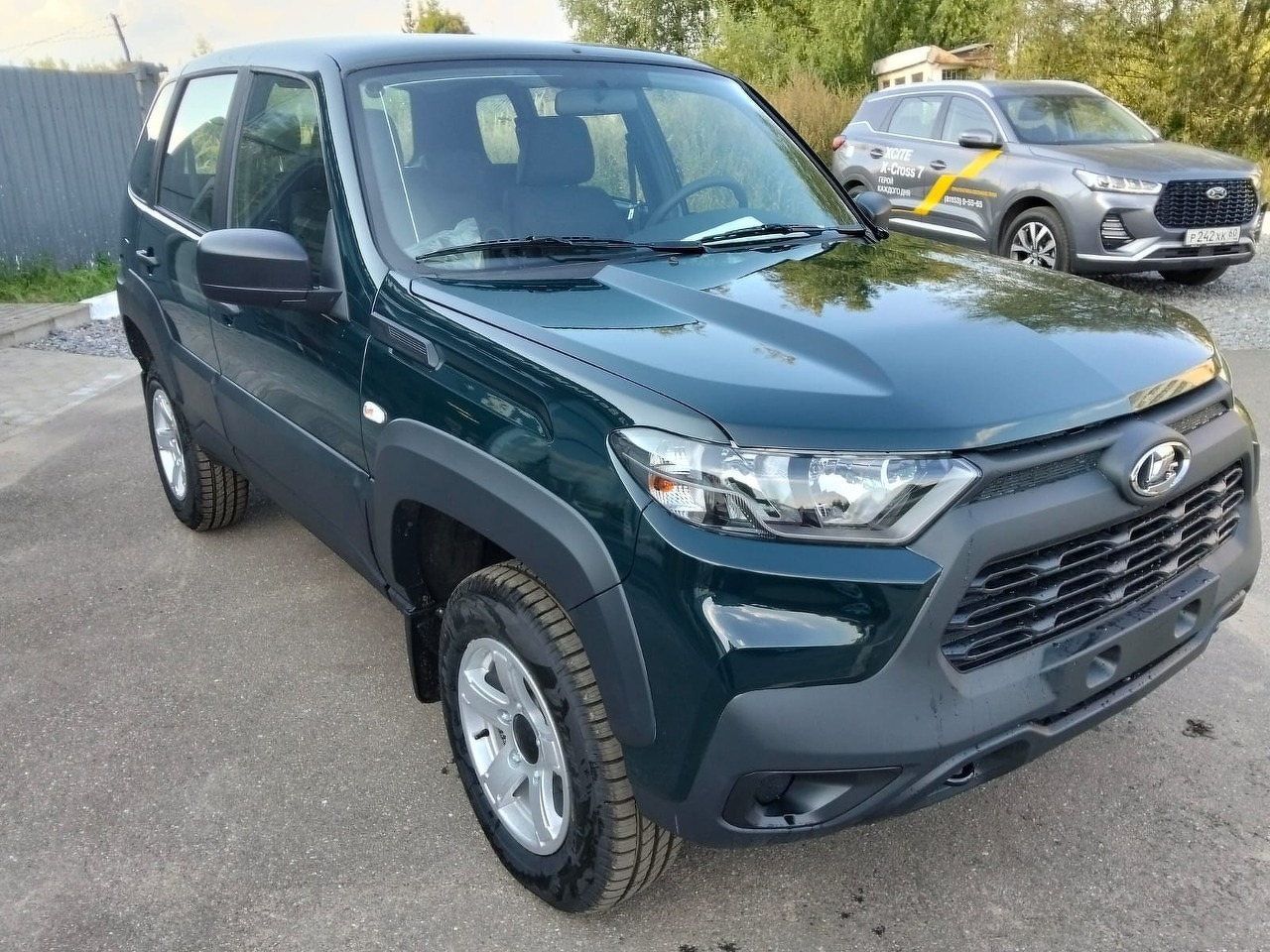 Легковой автотранспорт - LADA Niva Travel 1.7 MT (83 л.с.) 4WD