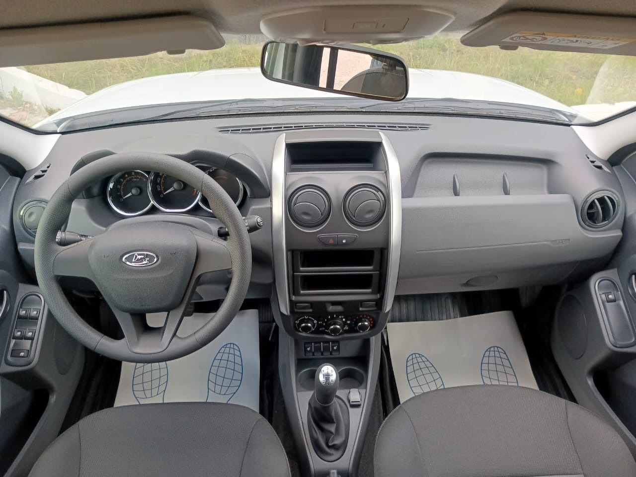 Легковой автотранспорт - LADA Largus 1.6 MT (90 л.с.)