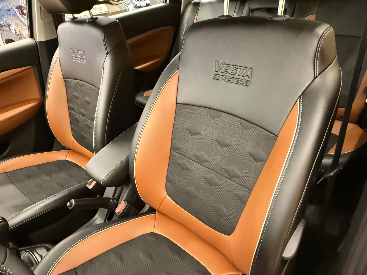 Легковой автотранспорт - LADA Vesta SW Cross 1.6 MT (106 л.с.)