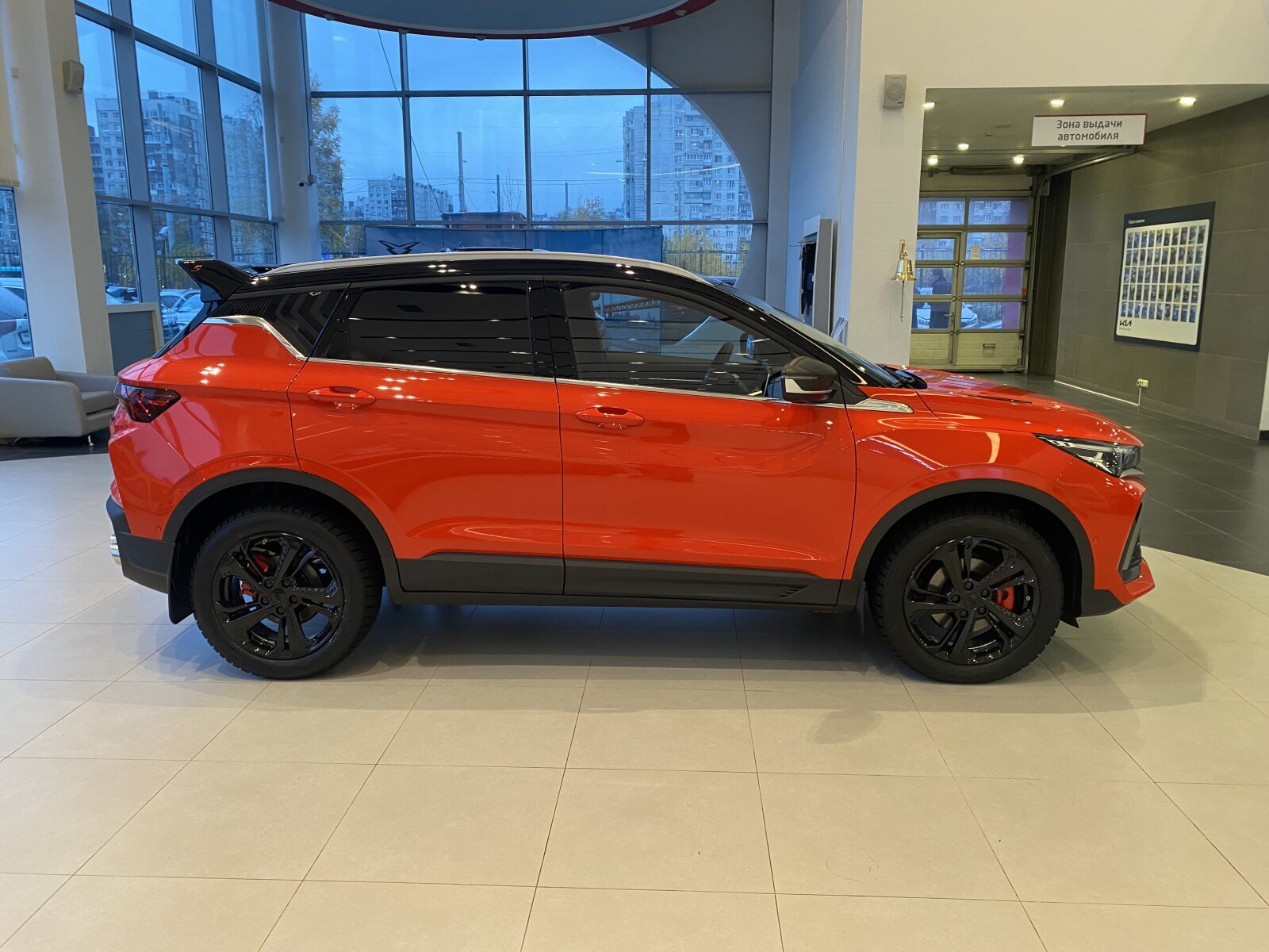 Легковой автотранспорт - GEELY Coolray 