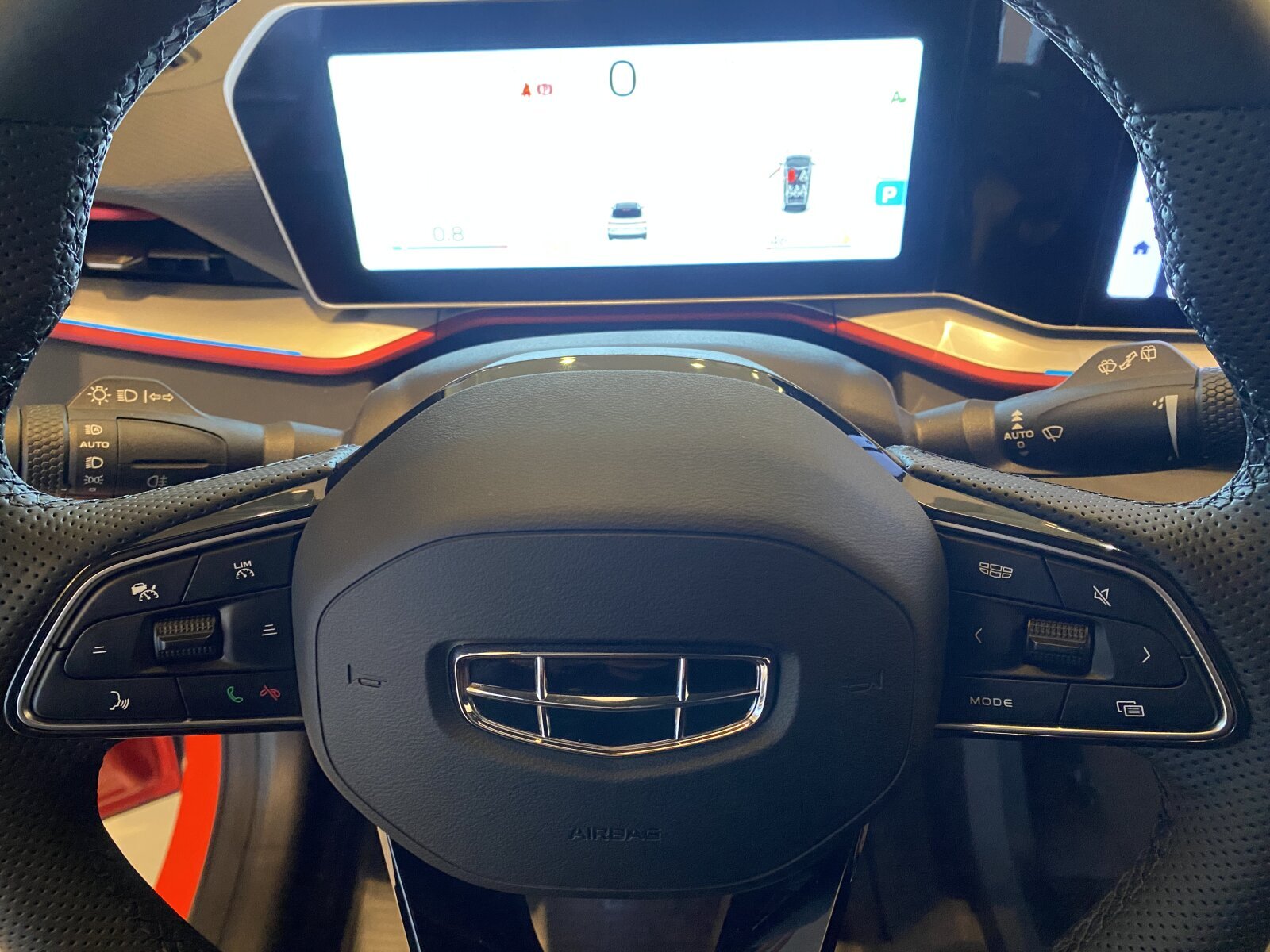 Легковой автотранспорт - GEELY Coolray 