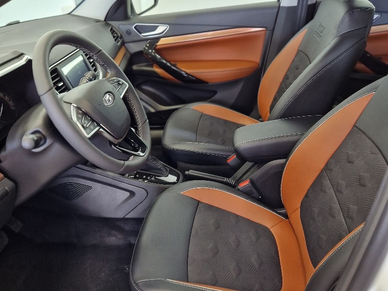 Легковой автотранспорт - LADA Vesta SW Cross 1.6 MT (106 л.с.)