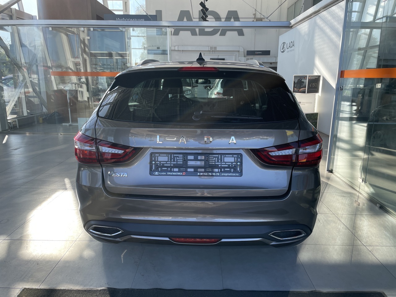 Легковой автотранспорт - LADA Vesta SW 1.6 CVT (106 л.с.)