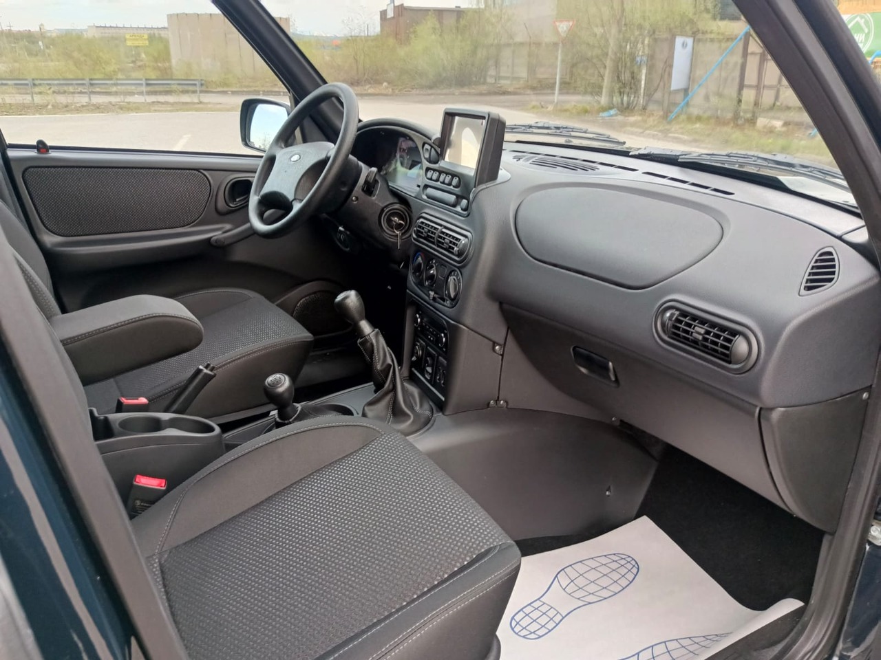 Легковой автотранспорт - LADA Niva 1.7 MT (80 л.с.) 4WD