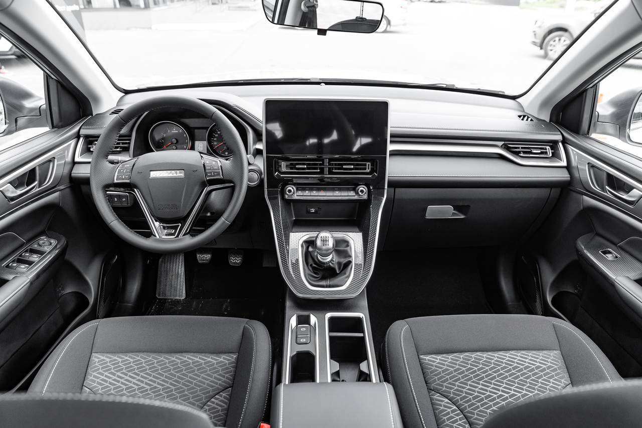 Легковой автотранспорт - Haval M6, II 2026 1.5 MT (143 л.с.)