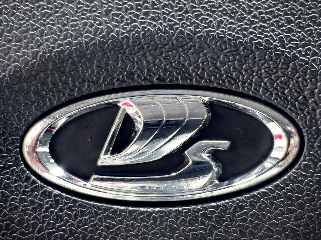 Легковой автотранспорт - LADA Granta 1.6 MT (106 л.с.)