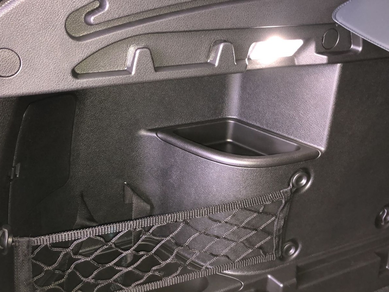 Легковой автотранспорт - LADA Vesta SW 1.6 MT (106 л.с.)