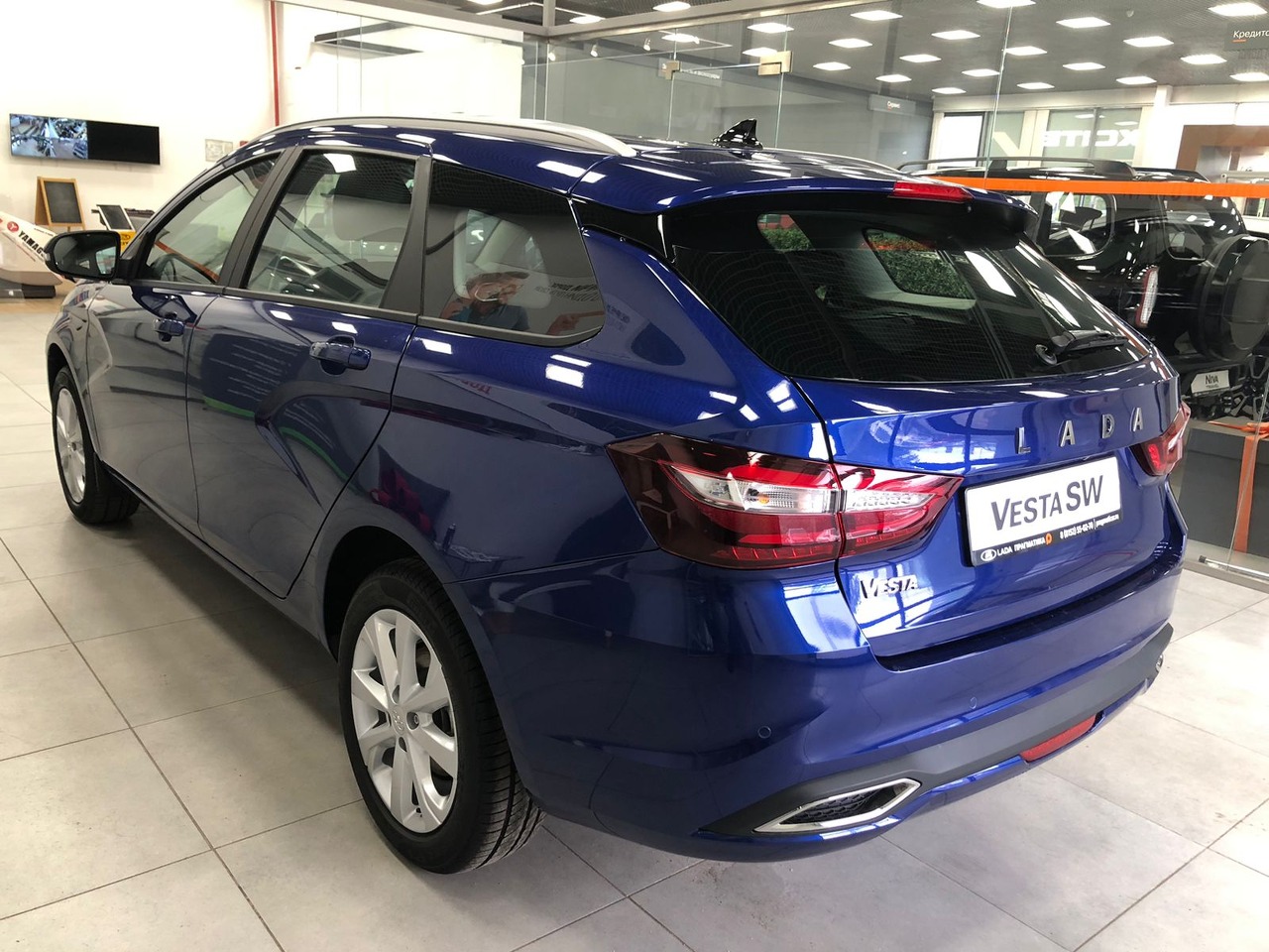Легковой автотранспорт - LADA Vesta SW 1.6 MT (106 л.с.)