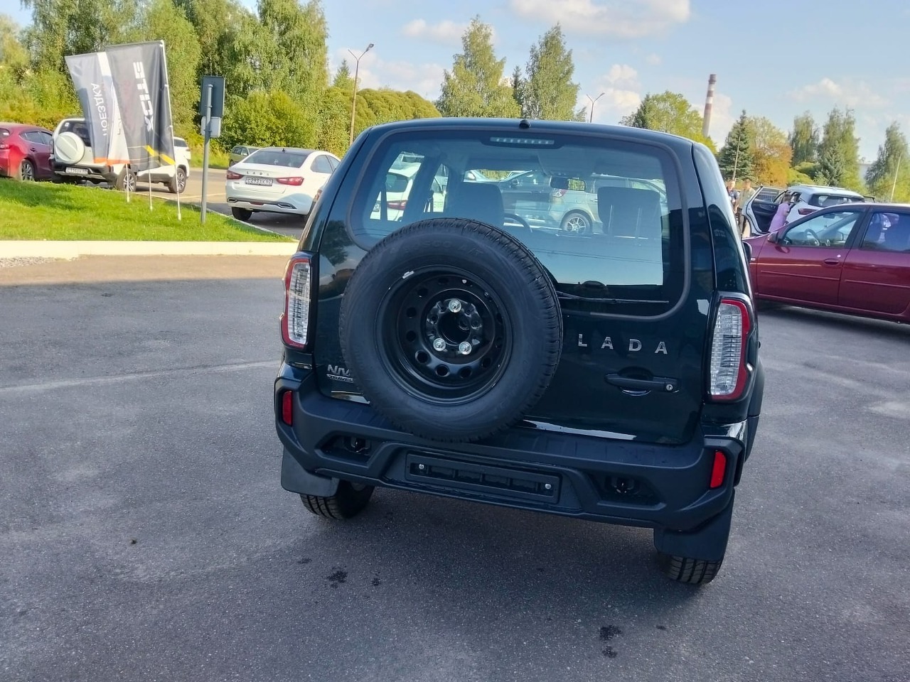 Легковой автотранспорт - LADA Niva Travel 1.7 MT (83 л.с.) 4WD