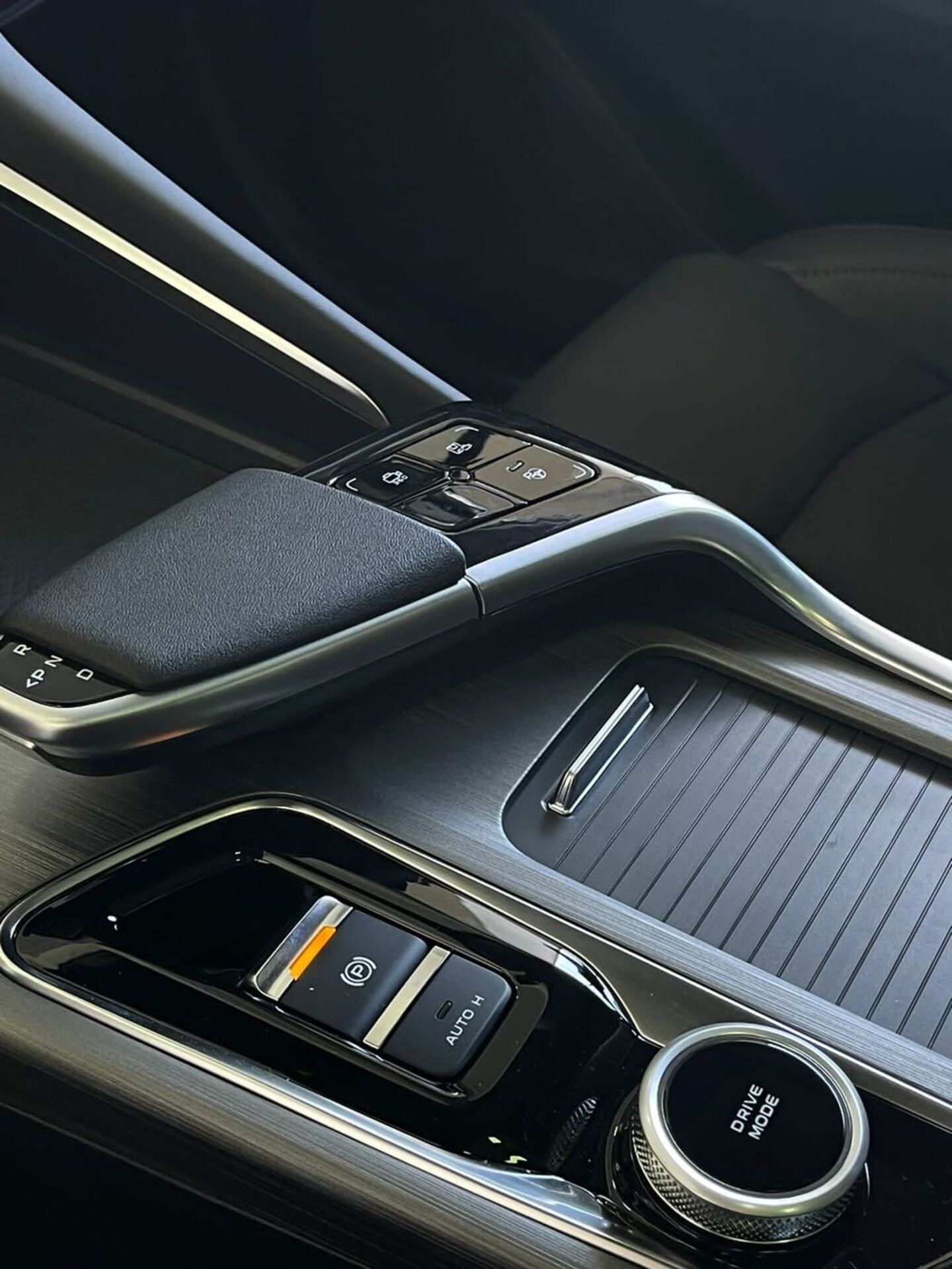 Легковой автотранспорт - CHANGAN UNI-T 1.5 AMT (167 л.с.)