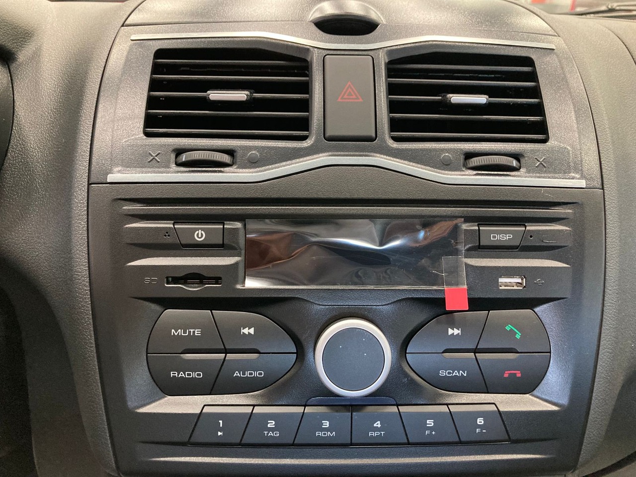 Легковой автотранспорт - LADA Granta 1.6 MT (90 л.с.)