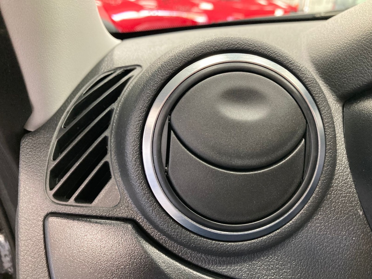 Легковой автотранспорт - LADA Granta 1.6 MT (90 л.с.)