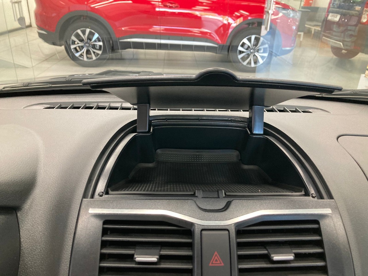 Легковой автотранспорт - LADA Granta 1.6 MT (90 л.с.)