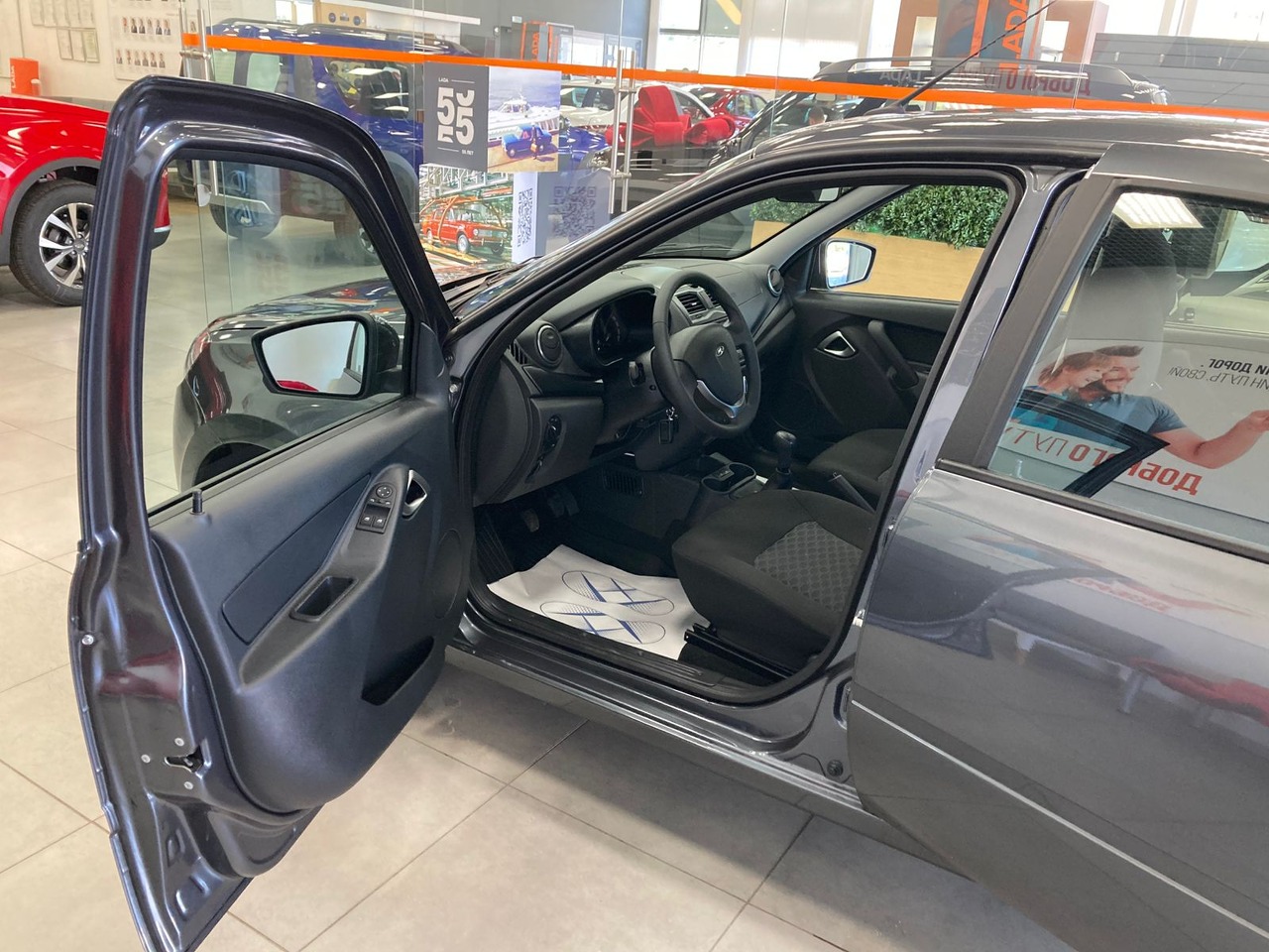 Легковой автотранспорт - LADA Granta 1.6 MT (90 л.с.)