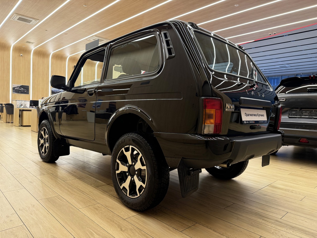 Легковой автотранспорт - LADA Niva Legend 1.7 MT (83 л.с.) 4WD