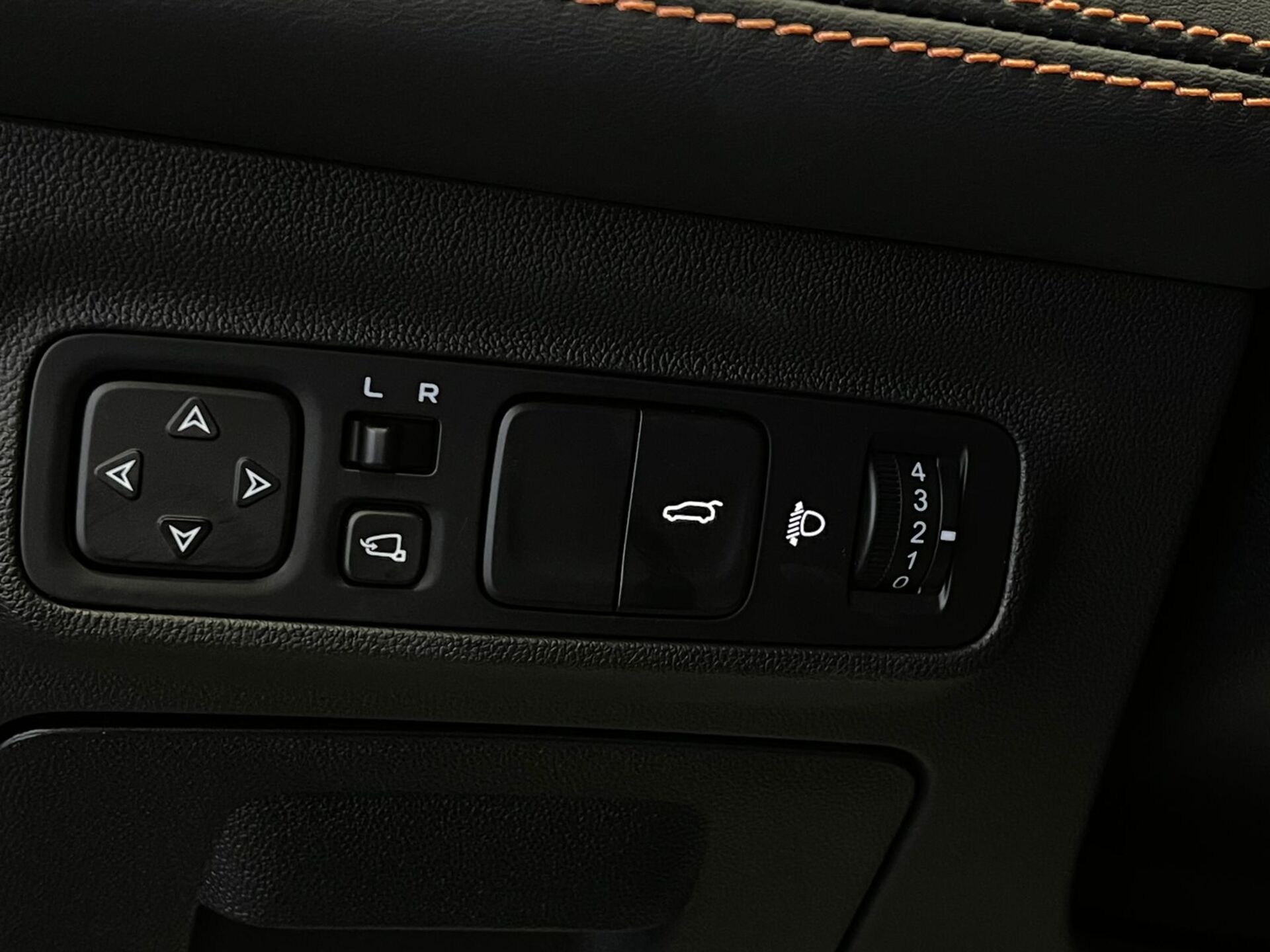 Легковой автотранспорт - CHANGAN UNI-K 2.0 AT (226 л.с.) 4WD